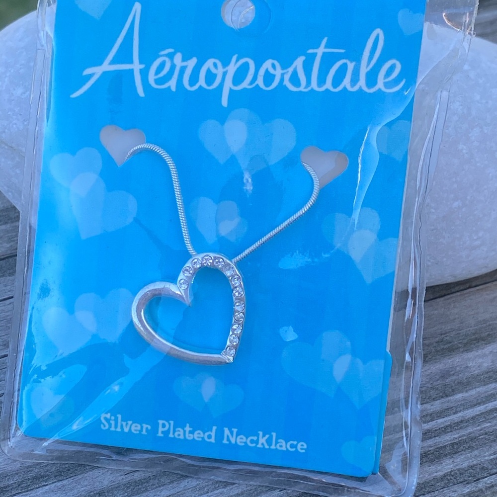 Aeropostale Crystal Heart necklace silver plated brand new
